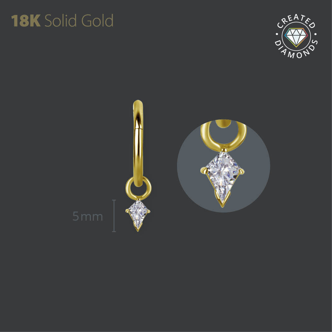 18K GOLD CHARM SET WITH LAB CREATED DIAMOND (KITE SHAPE)